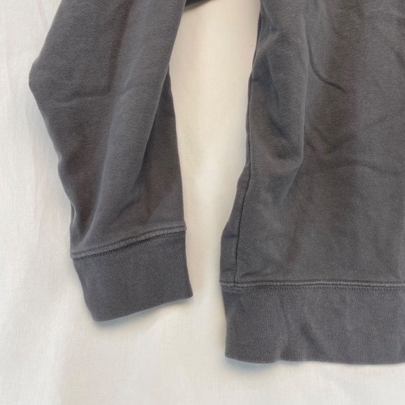 GAP Long Sleeve Crewneck Lightweight Sweater Gray Men’s Size Extra Large - Picture 9 of 10